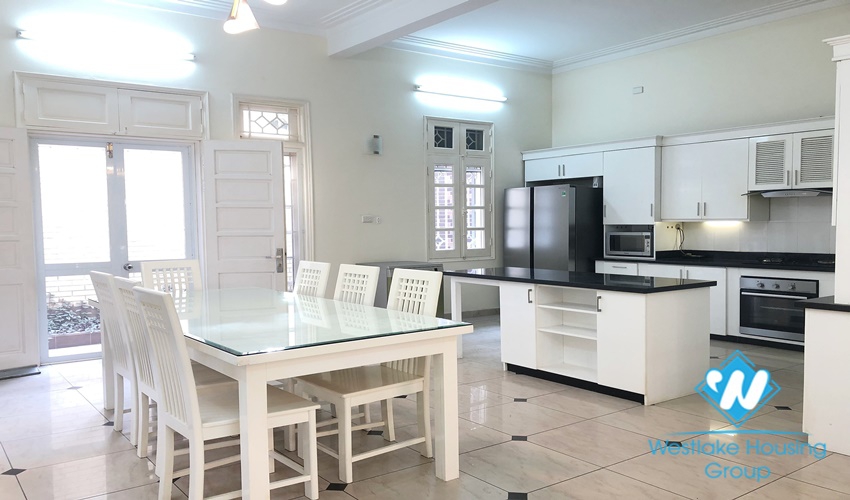 4 bedrooms, full furniture house in Ciputra Ha Noi for rent.
